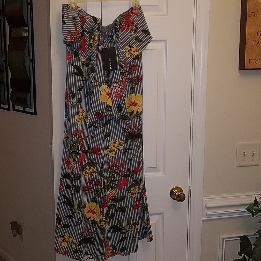 Jumpsuit - Picture 3 of 3